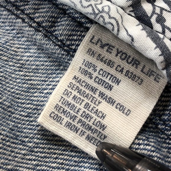 American Eagle Womens XS Jean Denim Jacket Short Length Distressed Button Front - Picture 7 of 11